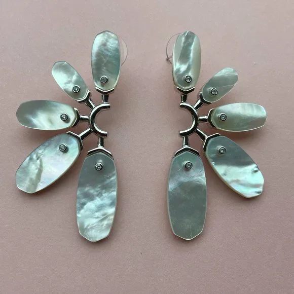 NWT Kendra Scott Ashlyn Ivory Mother Of Pearl Statement Earrings 14K Gold Plated - Picture 3 of 11